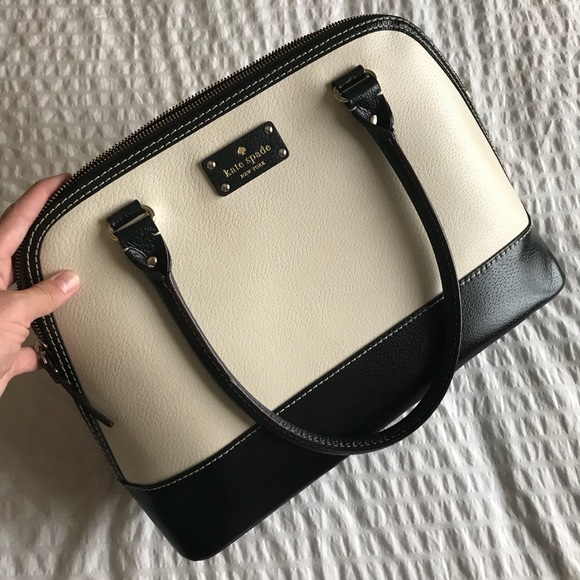 kate spade Handbags - Kate Spade Purse